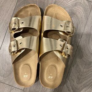 H&M gold Birkenstock lookalike - size 39